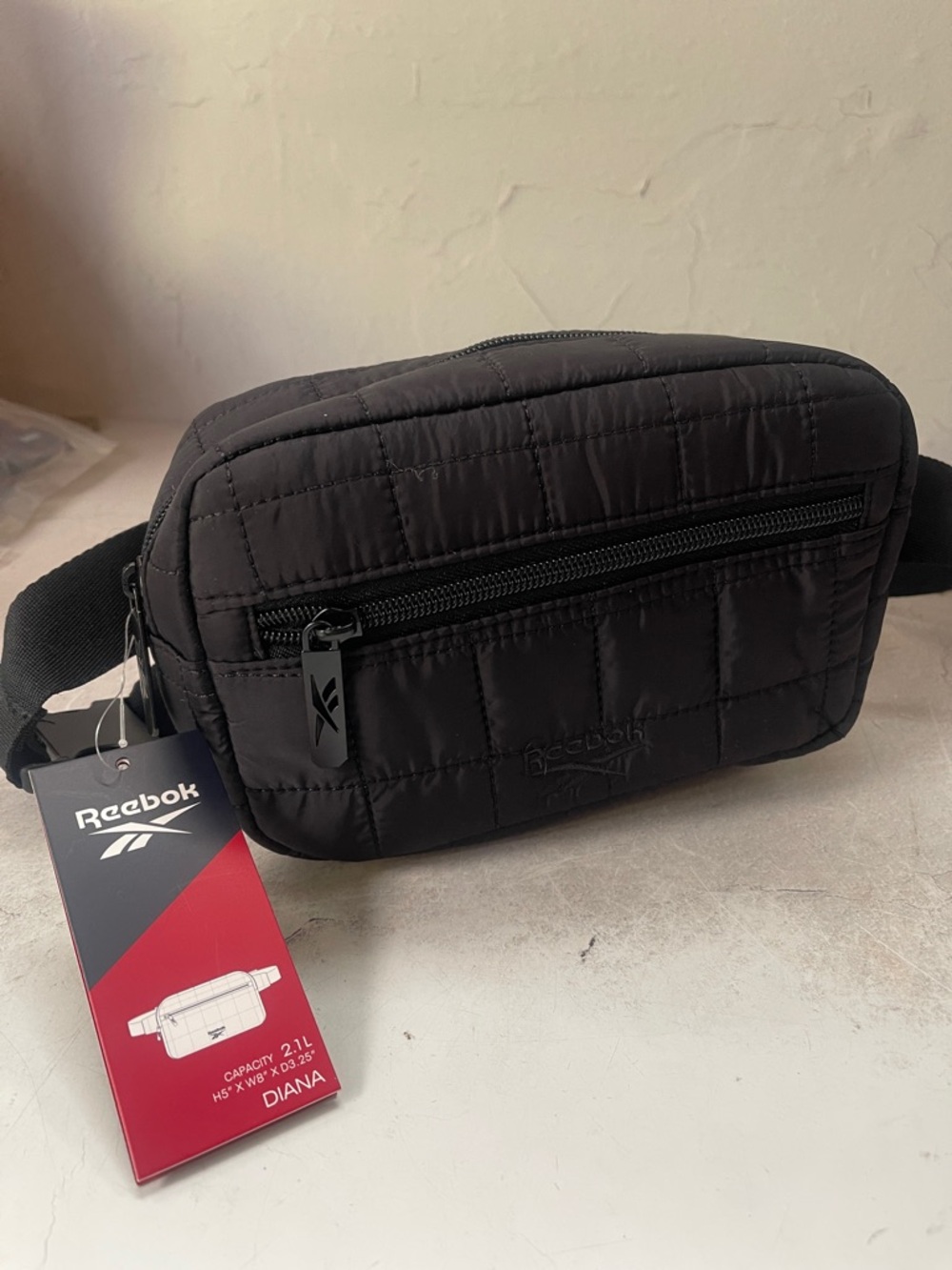 Reebok Men's Black Quilted Belt Bag